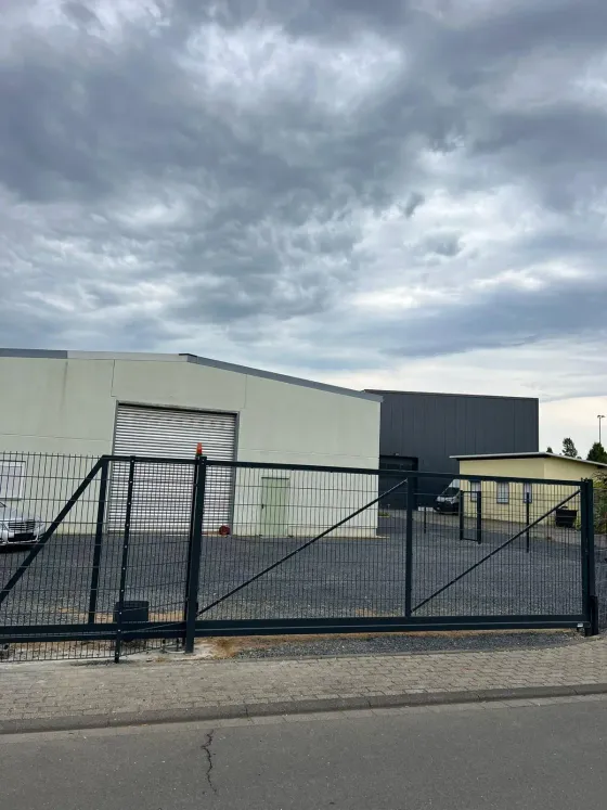 Industriezaun in Paderborn - fachgerechte Ausführung vor Ort